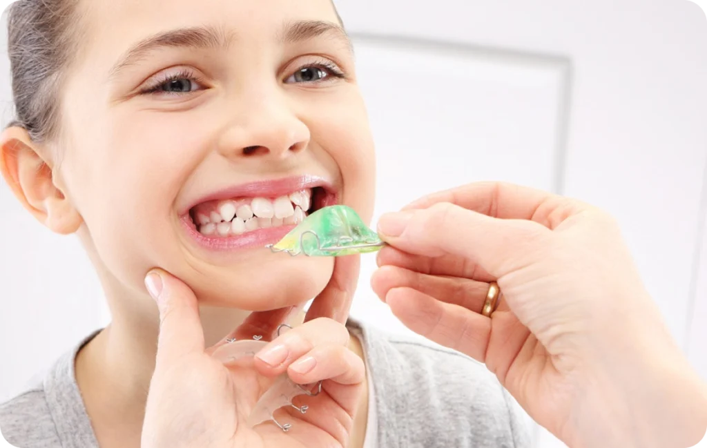 Orthodontie précoce chez l’enfant Orthodontiste spécialiste à Paris 18 | Dr Mehdi Sersab